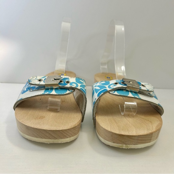 Dr Scholl’s Vintage Blue & White Hawaiian Hibiscus Silver Buckle Sandal Size 10 - Picture 2 of 14